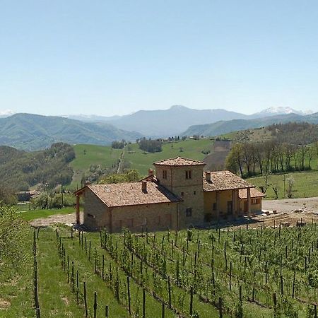 Agriturismo Il Filare Neviano degli Arduini Bagian luar foto